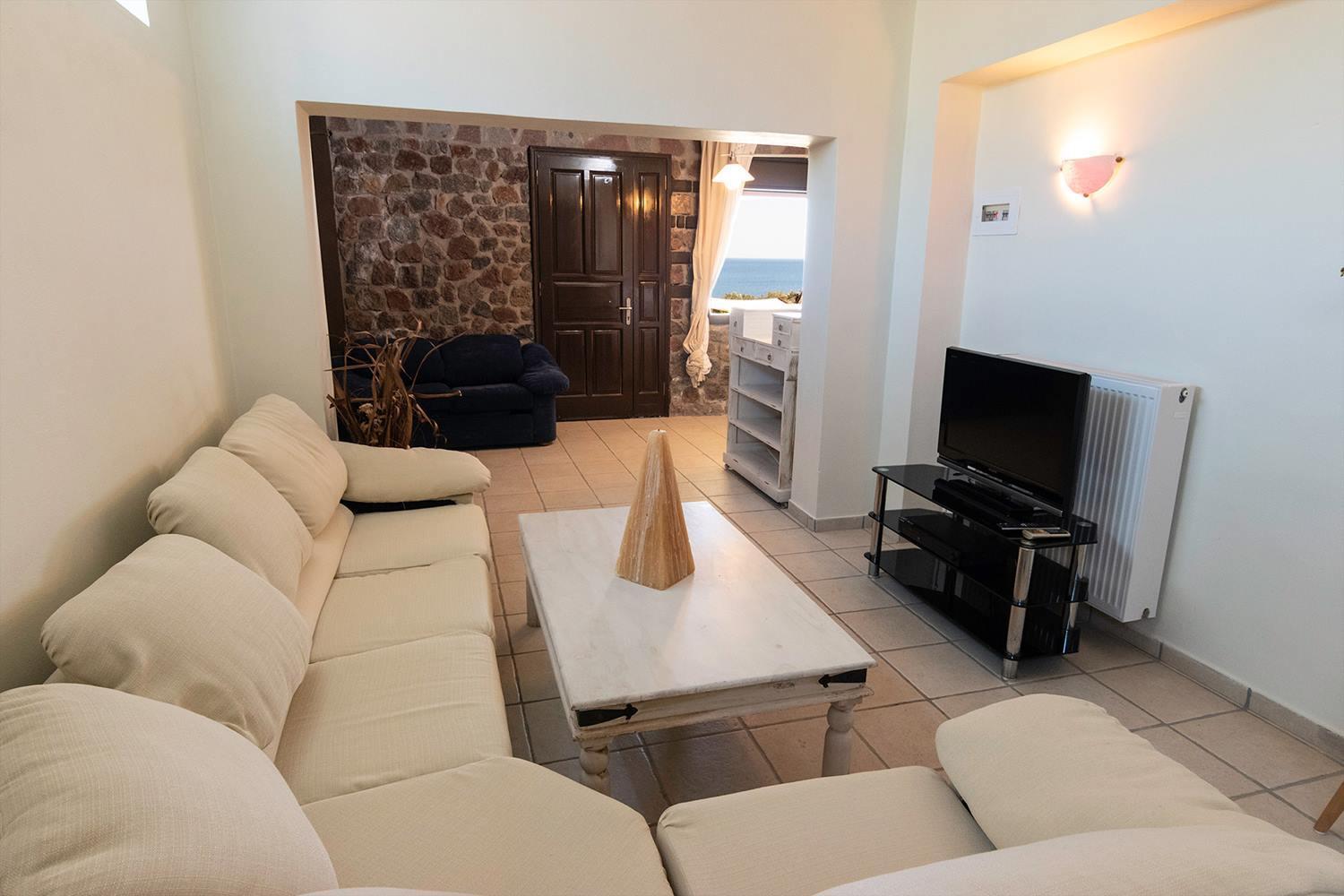Sea View Suite Methana Luaran gambar