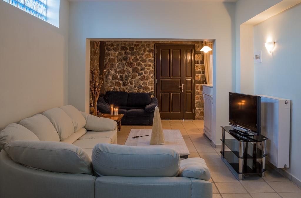 Sea View Suite Methana Luaran gambar